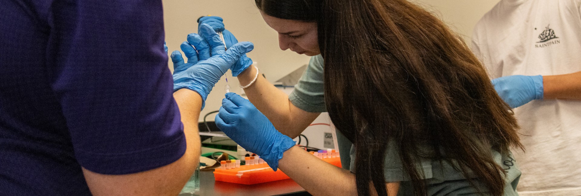 Concordia Texas students in a lab environment