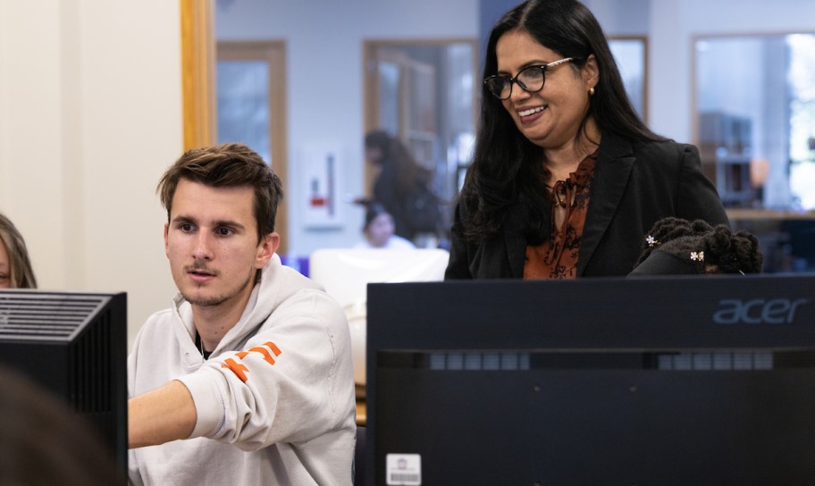 A computer science lab at Concordia University Texas